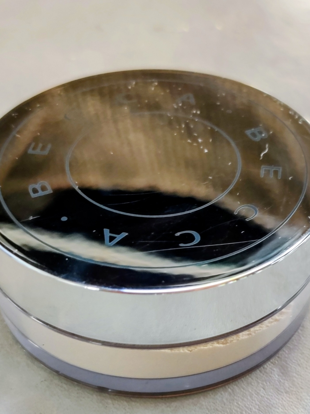 BECCA Hydra-Mist Set & Refresh Powder - Pale Beige
